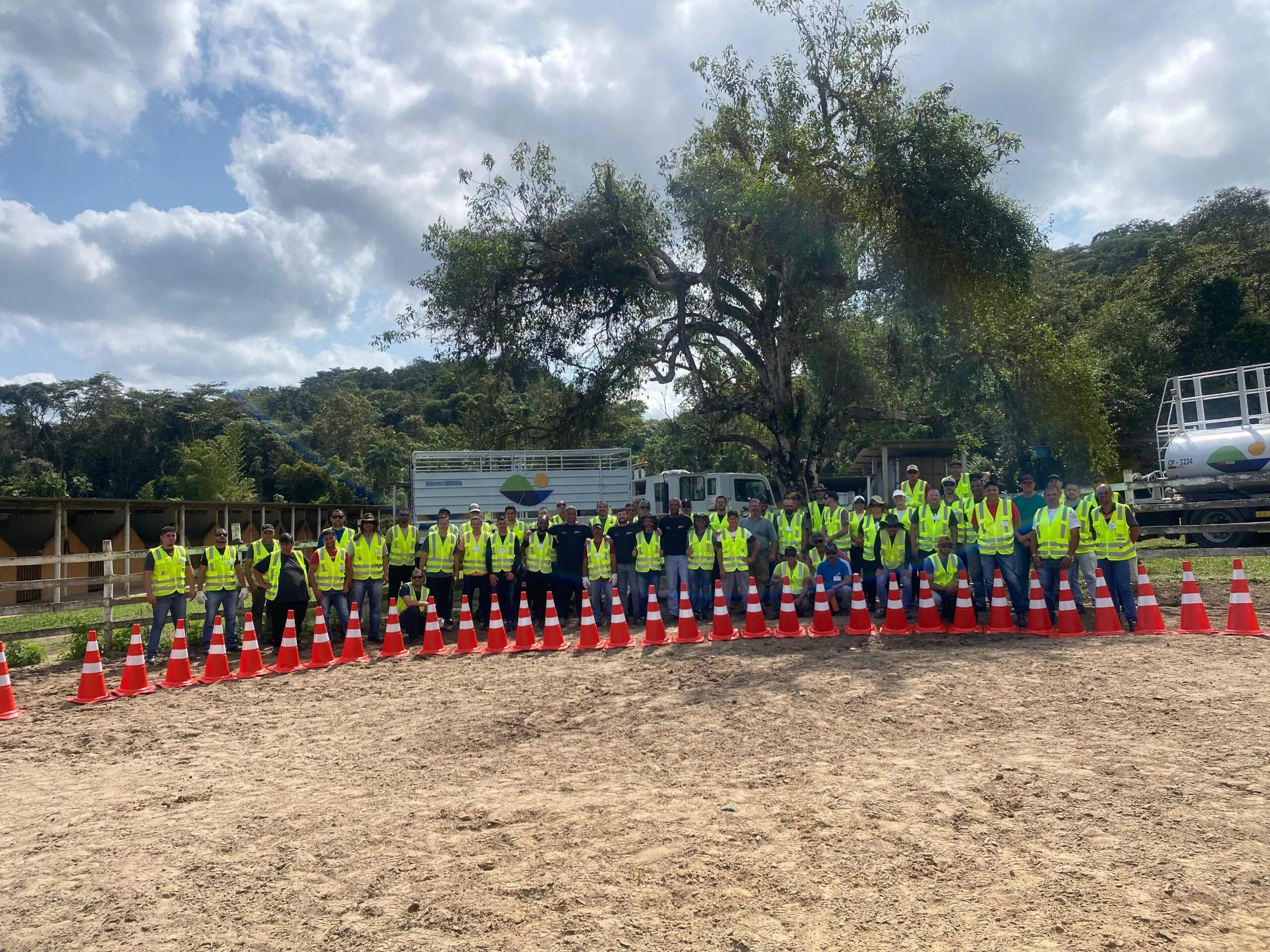 WhatsApp Image 2024-10-28 at 15.31.50 (1)